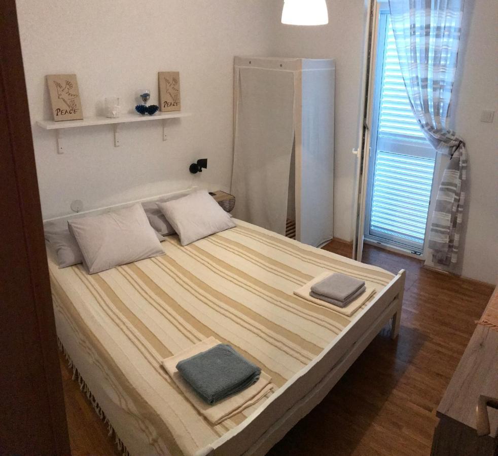 Holiday Home Nova Novalja Luaran gambar